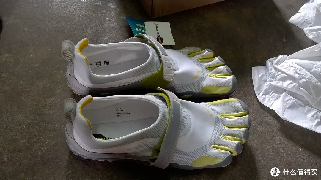 对抗髂胫束磨擦综合症，入手Vibram FiveFingers Bikila 五趾鞋