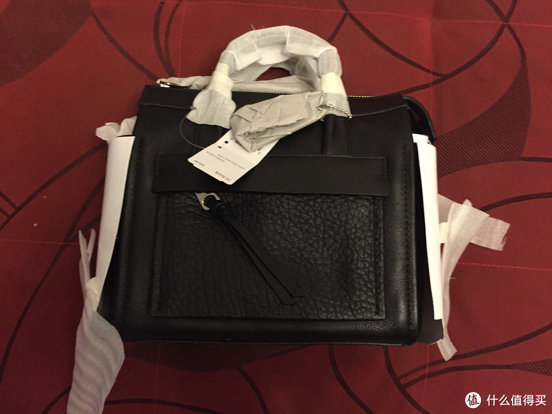 COACH 蔻驰 Bleecker Leather Mini Pocket Carryall 单肩包 & Box Program Txt 腕包