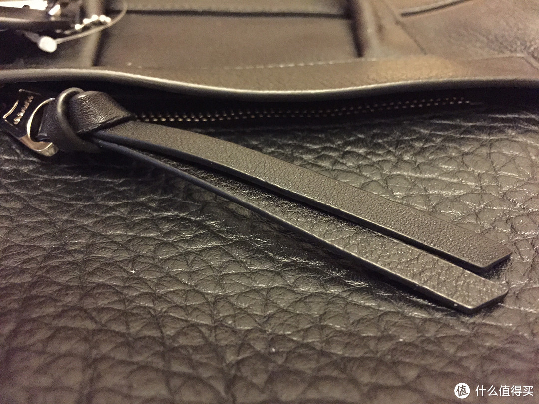 COACH 蔻驰 Bleecker Leather Mini Pocket Carryall 单肩包 & Box Program Txt 腕包