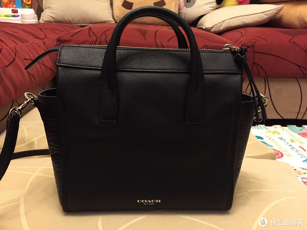 COACH 蔻驰 Bleecker Leather Mini Pocket Carryall 单肩包 & Box Program Txt 腕包