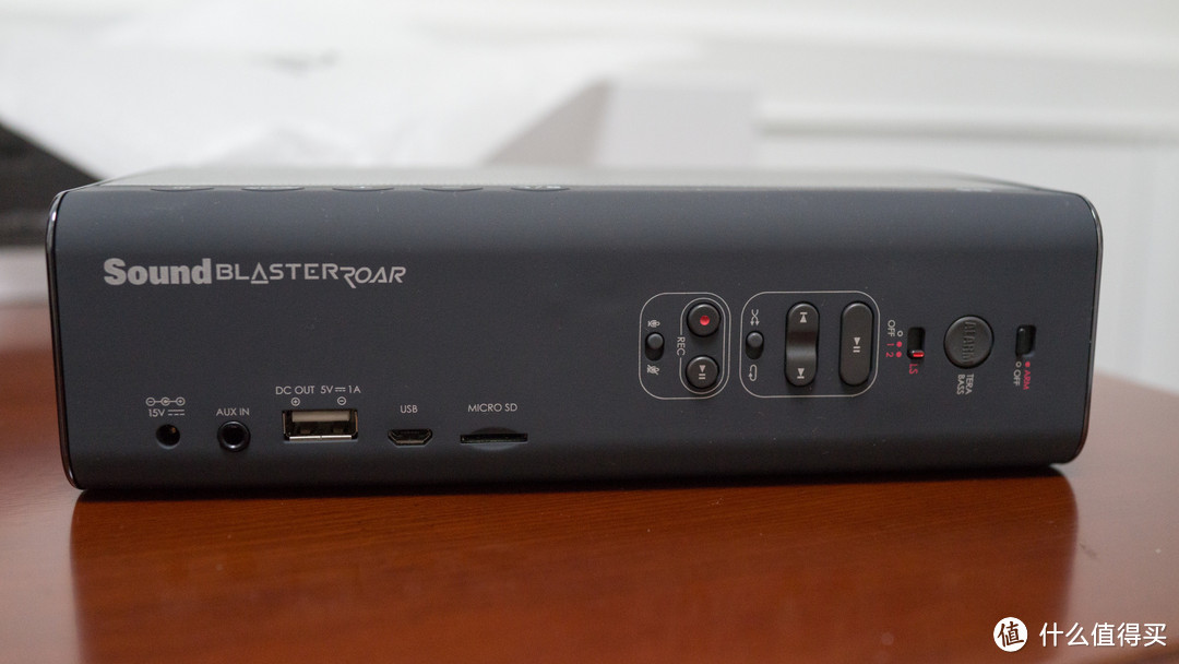 厚道的产品：Creative 创新 SOUND BLASTER ROAR SR20A 声霸锣 蓝牙音箱