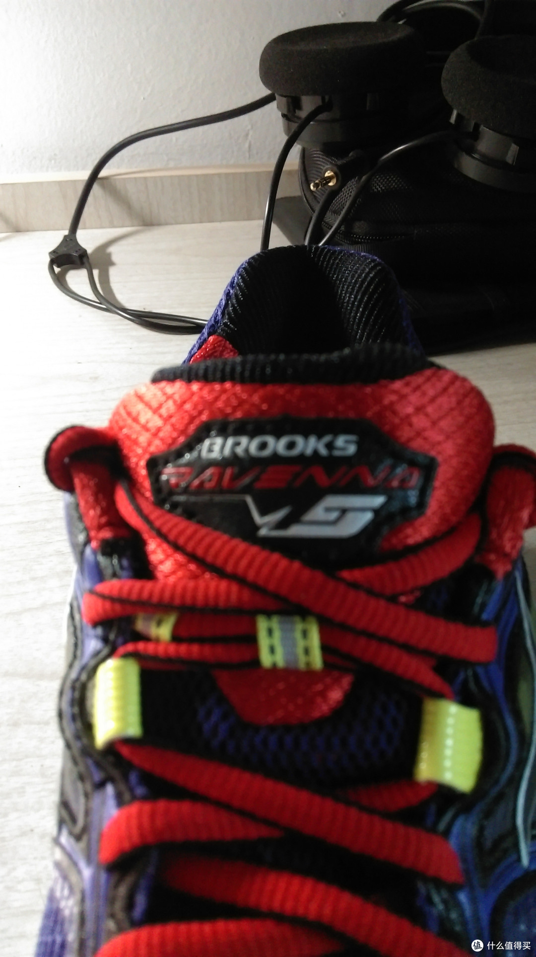 为了甩掉肚子上的肥肉:Brooks 布鲁克斯 Ravenna 5 支撑指导系跑鞋