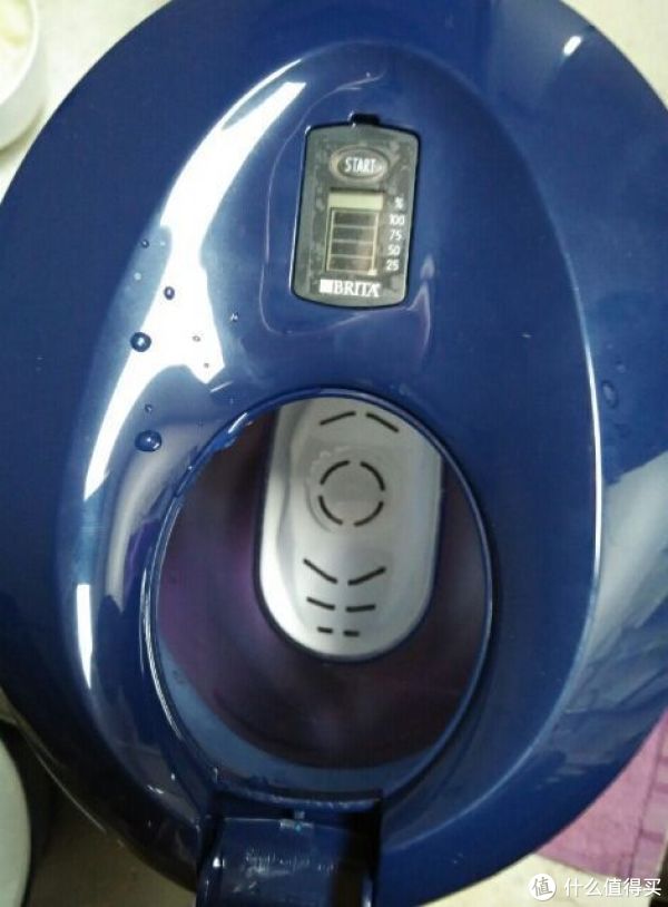 净水神器:德国 brita 碧然德 家用过滤水壶