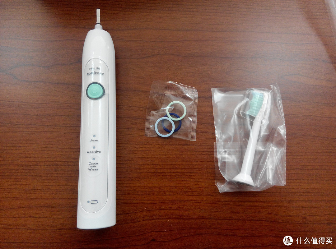 PHILIPS 飞利浦 HX6730 电动牙刷及狮王牙膏