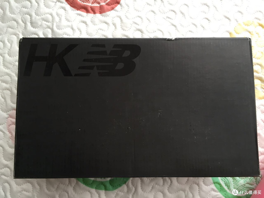 给妈妈购买的限量NB鞋:New Balance 新百伦 W1600 HKNB 轻量缓震跑鞋