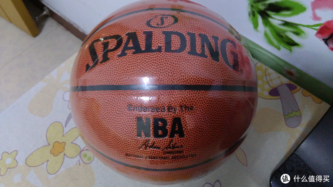 减肥季：Spalding 斯伯丁 74-604Y篮球入手体验
