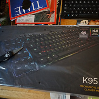 美商海盗船 K95 RGB机械游戏键盘外观展示(手托|线材)