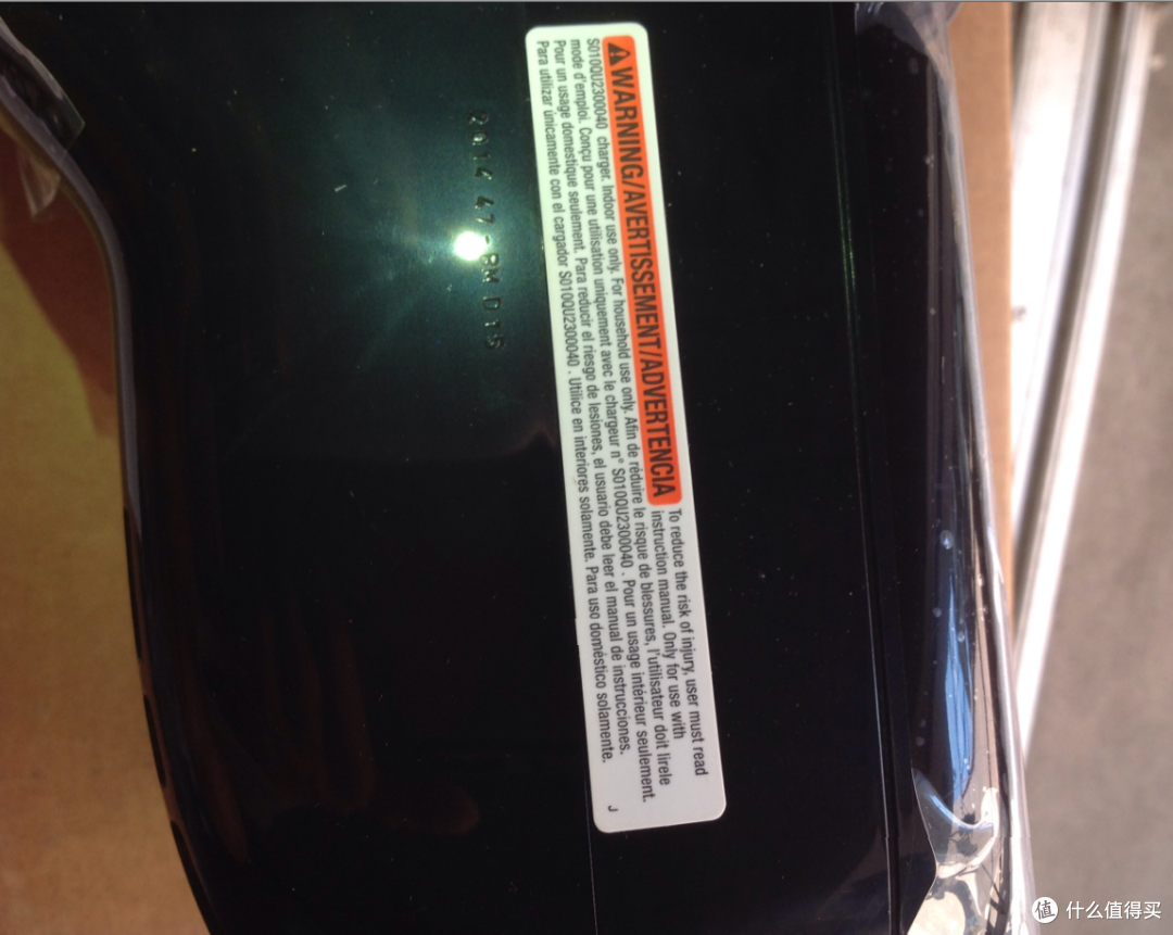BLACK&DECKER 百得 BDH2000PL MAX Lithium Pivot 充电式 手持吸尘器 惊险体验