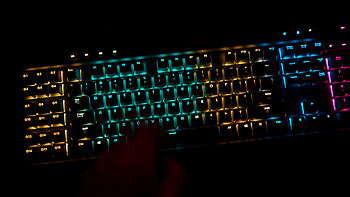 美商海盗船 K95 RGB机械游戏键盘使用总结(驱动|模式|质感|手感)
