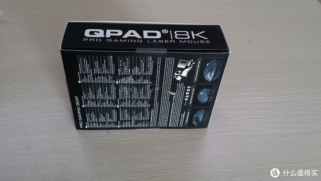 人体工程+RGB灯：QPAD 酷倍达 8K激光游戏鼠标