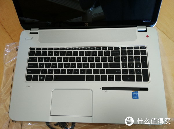 ebay入手 HP惠普 ENVY 17T-j127cl笔记本&安装SSD&LEAP手势控制