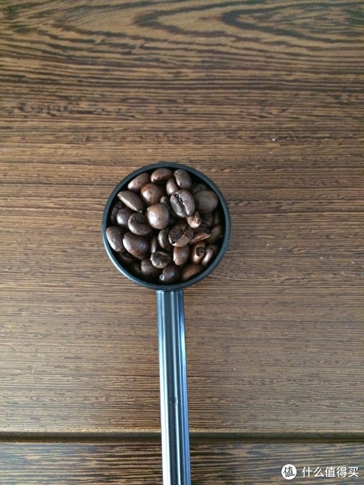 AeroPress 爱乐压便携式手压咖啡压滤器及手冲咖啡分享