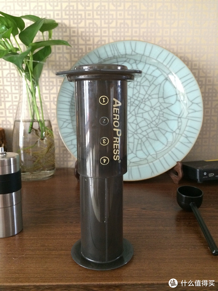 AeroPress 爱乐压便携式手压咖啡压滤器及手冲咖啡分享