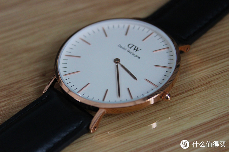 简约学院风：Daniel Wellington 丹尼尔•惠灵顿 腕表