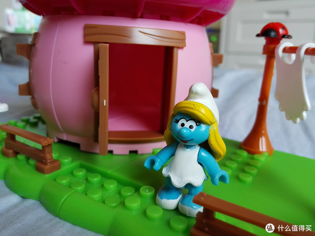 美亚购入 MEGA BLOKS 美高 蓝精灵系列之蓝妹妹 Smurfette