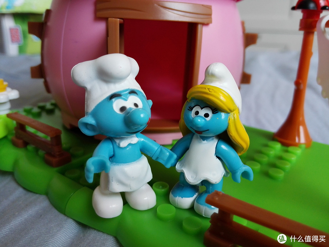 美亚购入 MEGA BLOKS 美高 蓝精灵系列之蓝妹妹 Smurfette