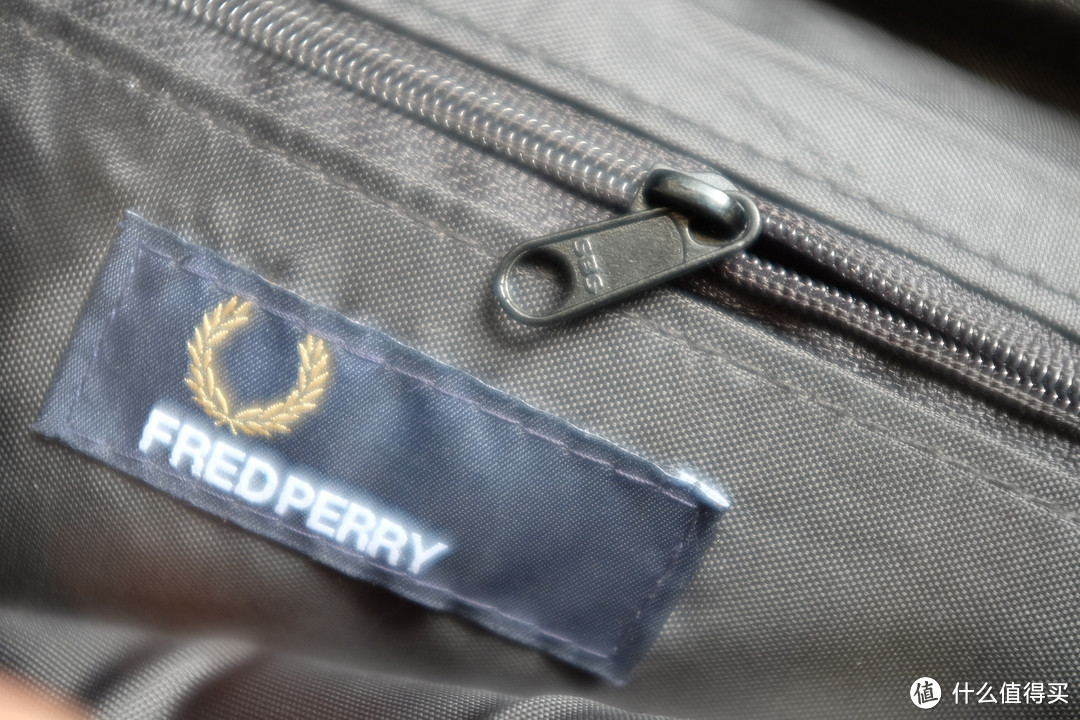 Fred Perry 男士单肩日用包