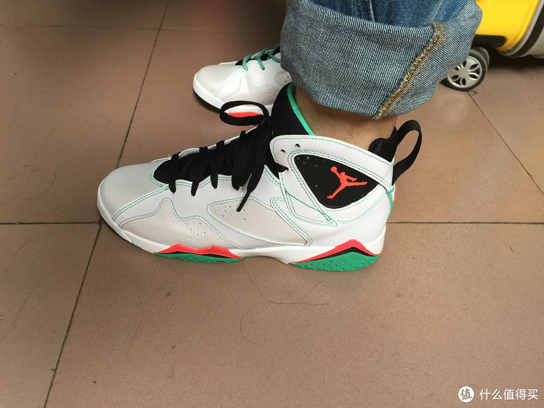 人生的第一双AJ：Air Jordan 7 Retro Verde GS 彩蛋 球鞋