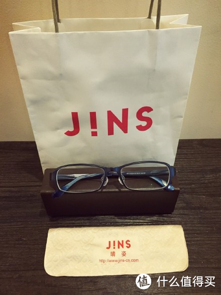 JINS 睛姿 眼镜实体店选购小记