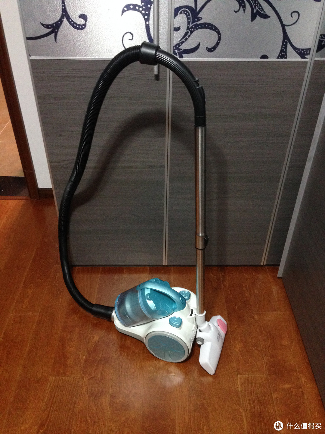 一切为了喵星人！入手dyson 戴森 V6 absolute 手持式吸尘器