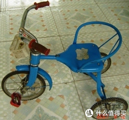 承载童真的三轮：radio flyer ezfold stroll 'n trike 折叠儿童三轮车