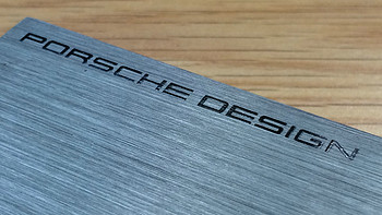 颜控乱入：LaCie 莱斯 Porsche Design 保时捷 P'9220系列 2.5英寸 USB3.0 移动硬盘 1TB 302000