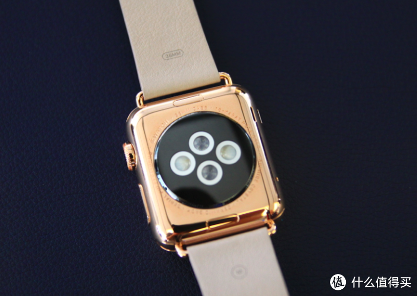 围观黄金版：苹果 Apple Watch 上手试玩