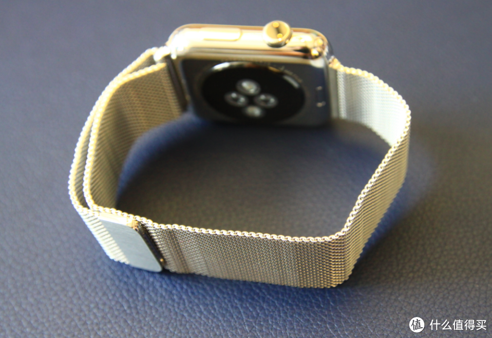 围观黄金版：苹果 Apple Watch 上手试玩