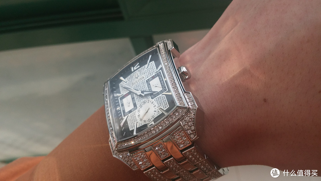 Bulova Bulova 96C108 Crystal 男士手表