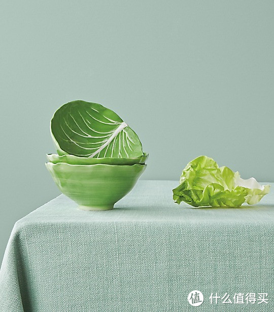绿色纯植物餐具:TORY BURCH x Dodie Thayer 圆生菜系列餐具开售