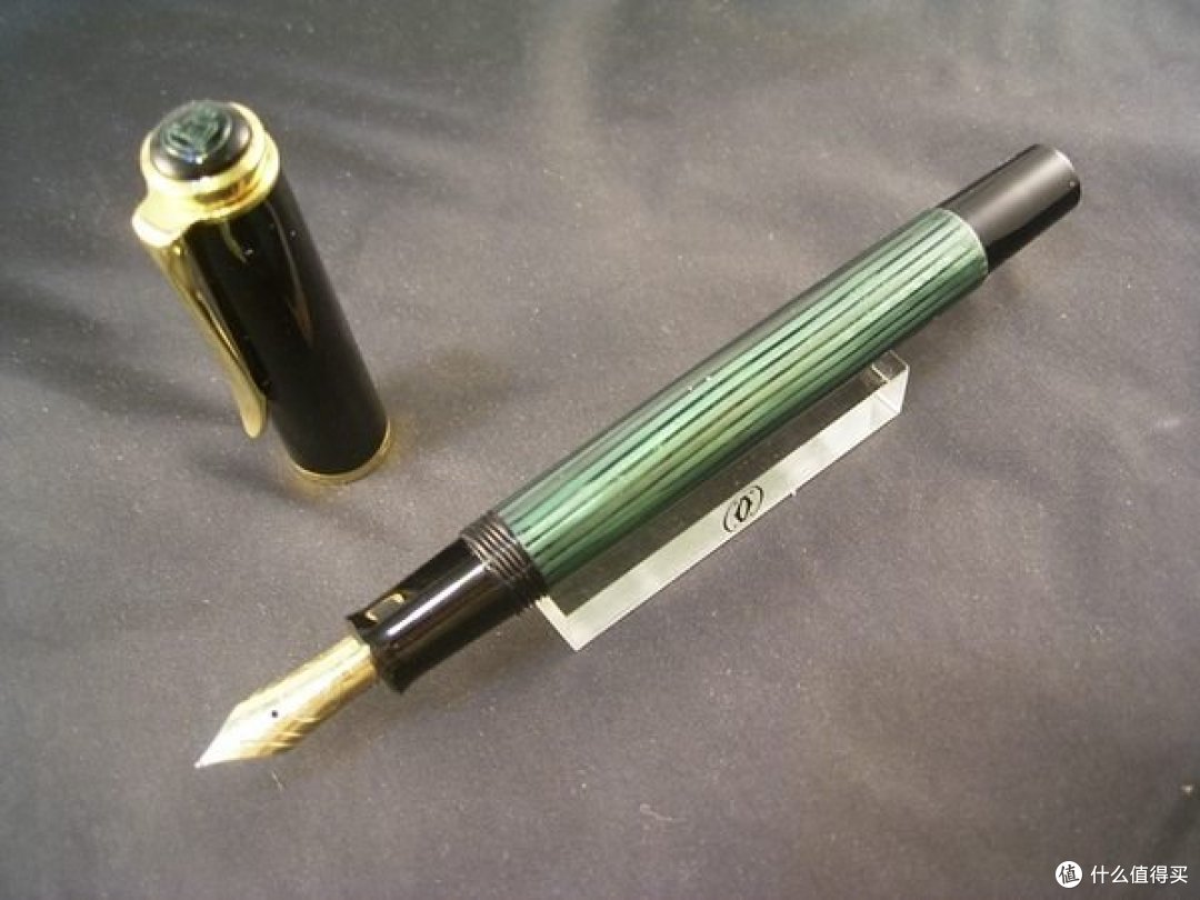 文具控S01E03:说说 Pelikan 百利金M205示范 & M405 蓝杆