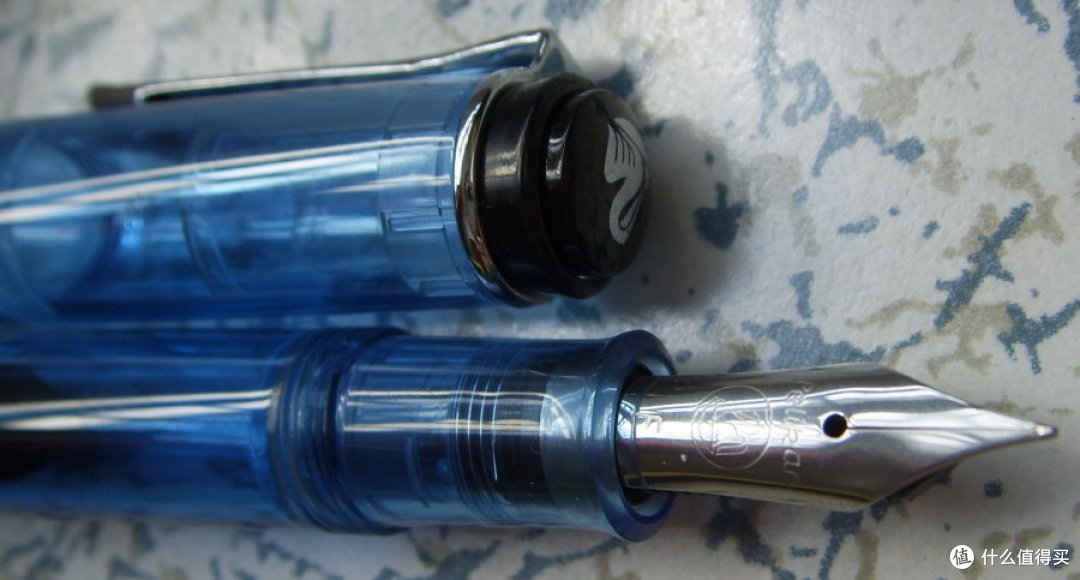 文具控S01E03:说说 Pelikan 百利金M205示范 & M405 蓝杆