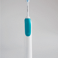 飞利浦 HX3120 超声波电动牙刷使用感受(震动|声音)