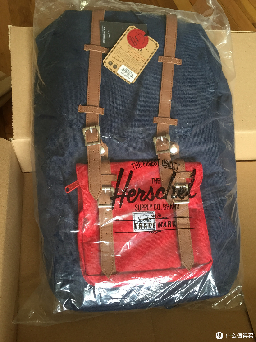 Herschel Supply Co. Little America 双肩包到货，顺手翻个包