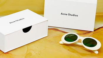 从飞行员到预科生：Acne Studios 品牌首条太阳镜系列上市