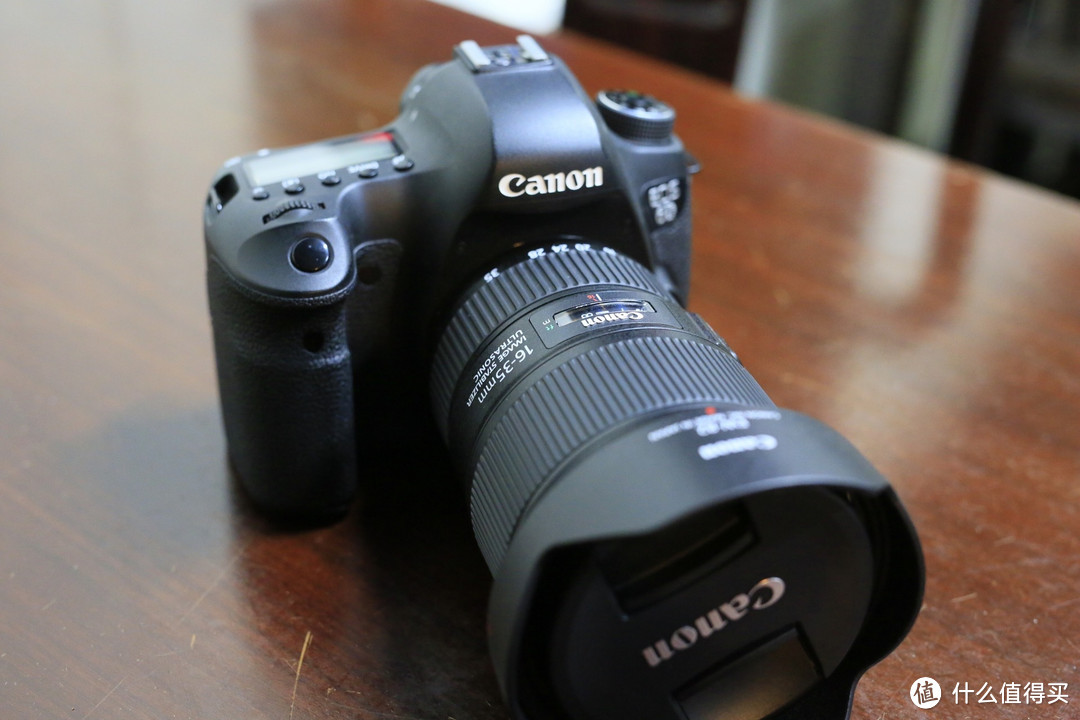 Canon 佳能 EF 16-35mm f/4L IS USM 广角变焦镜头