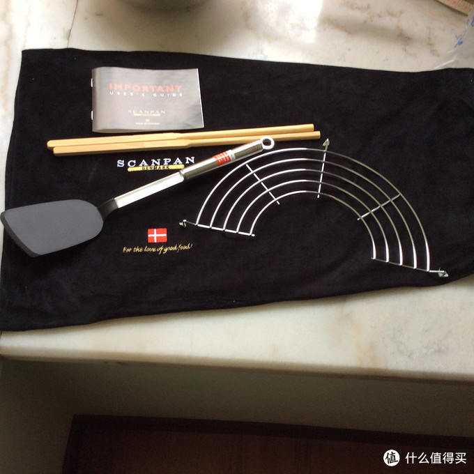 德国亚马逊购买SCANPAN CTX32cm 炒锅和ROSLE牌硅胶锅铲