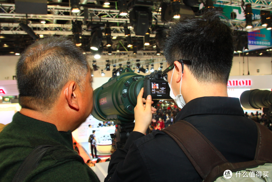 众多相机新品齐亮相：2015 China P&E 影像器材展 现场体验（最后有福利）