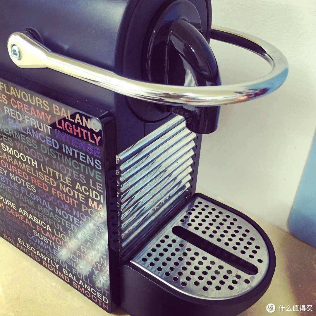 外貌协会的胶囊咖啡机：可换装的pixie nespresso来袭附圣彼得堡N CLUB内景