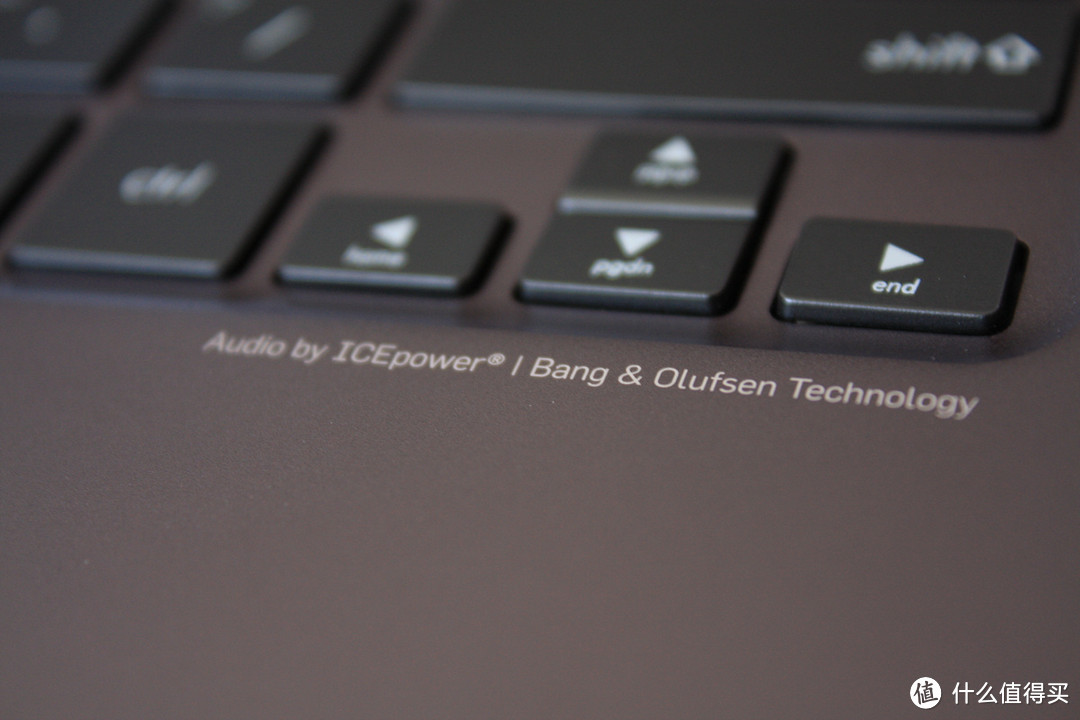 Lighter Than Air：华硕 ZenBook U305 笔记本电脑体验报告
