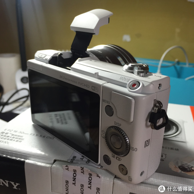来自男票的礼物:SONY 索尼 ILCE-5100 微单数码相机