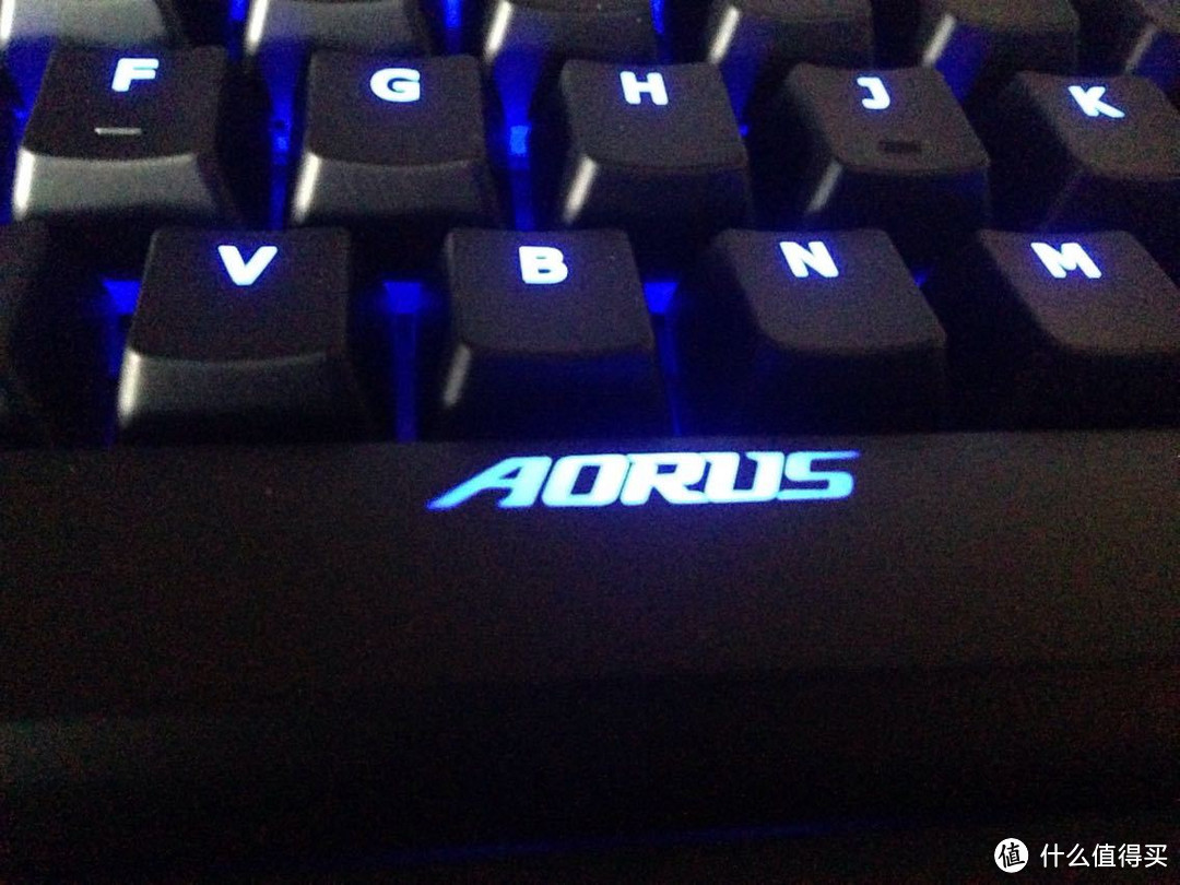 GIGABYTE 技嘉 AORUS THUNDER K3 便携式机械键盘 红轴