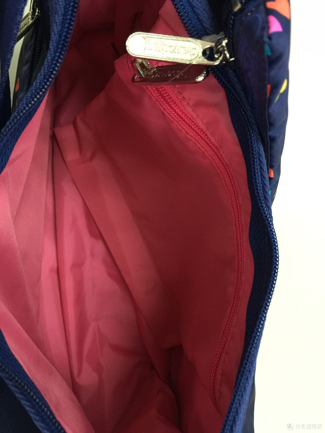 Kipling 凯浦林 Creatvty XL 手包 & LeSportsac 乐播诗 Classic Hobo 单肩包