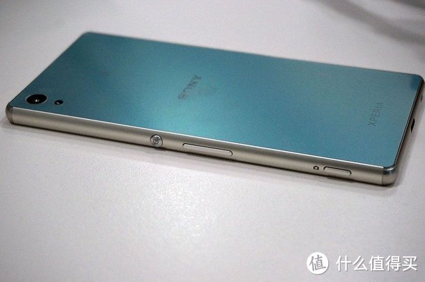 更新幅度不大：SONY 索尼 发布 Xperia Z4 旗舰手机