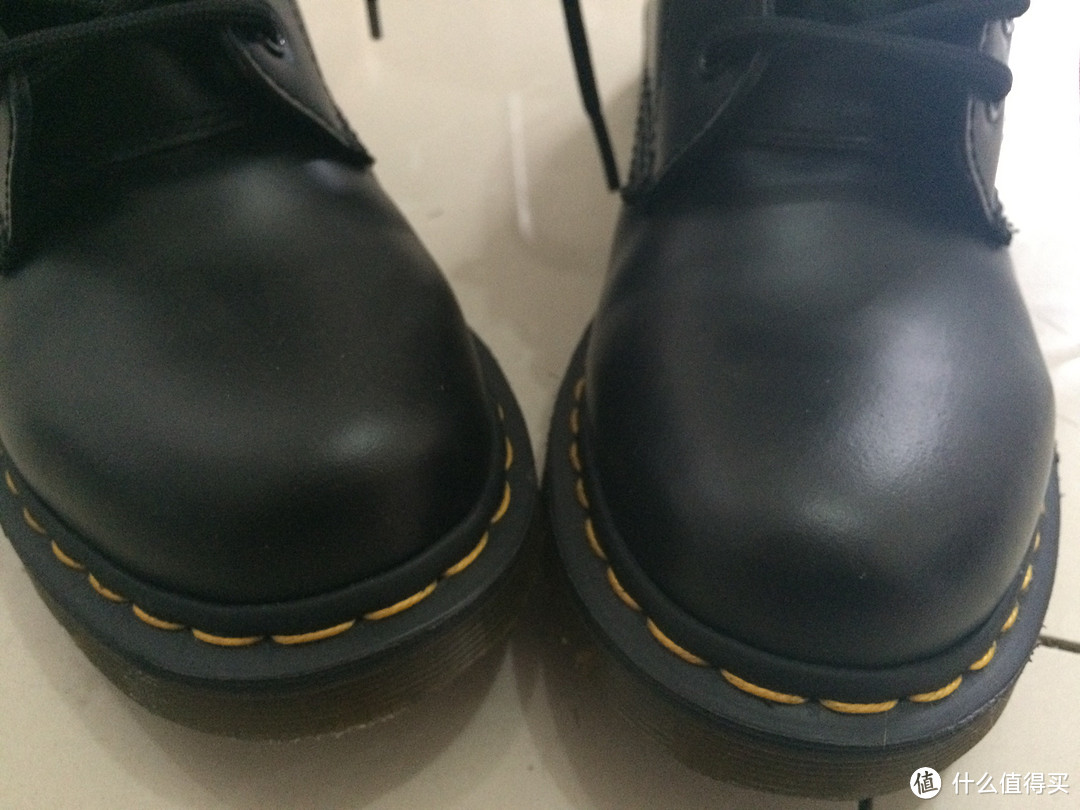 Dr. Martens 1460 经典八孔马丁靴