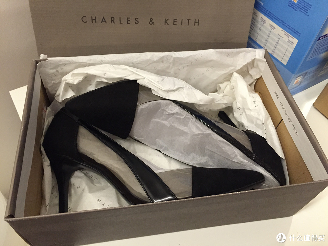 轻熟的选择：Charles & Keith 高跟鞋