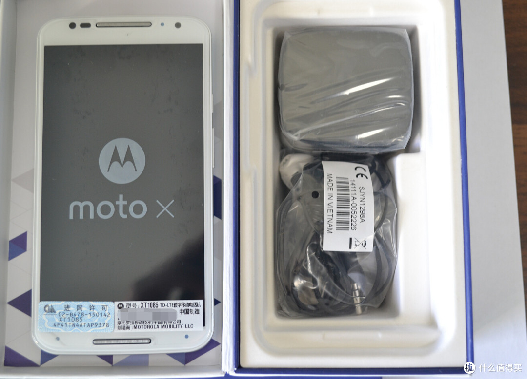 MOTO系列XT1085全网通战将,王者可否回归?