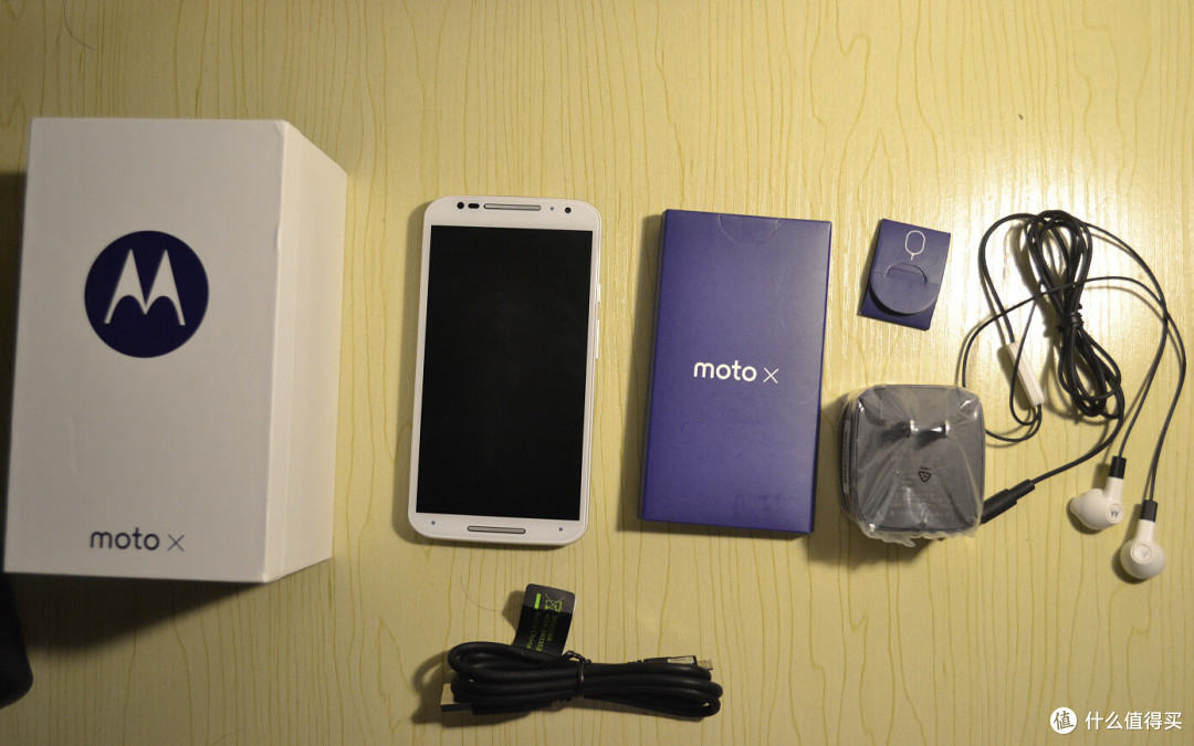 MOTO系列XT1085全网通战将,王者可否回归?
