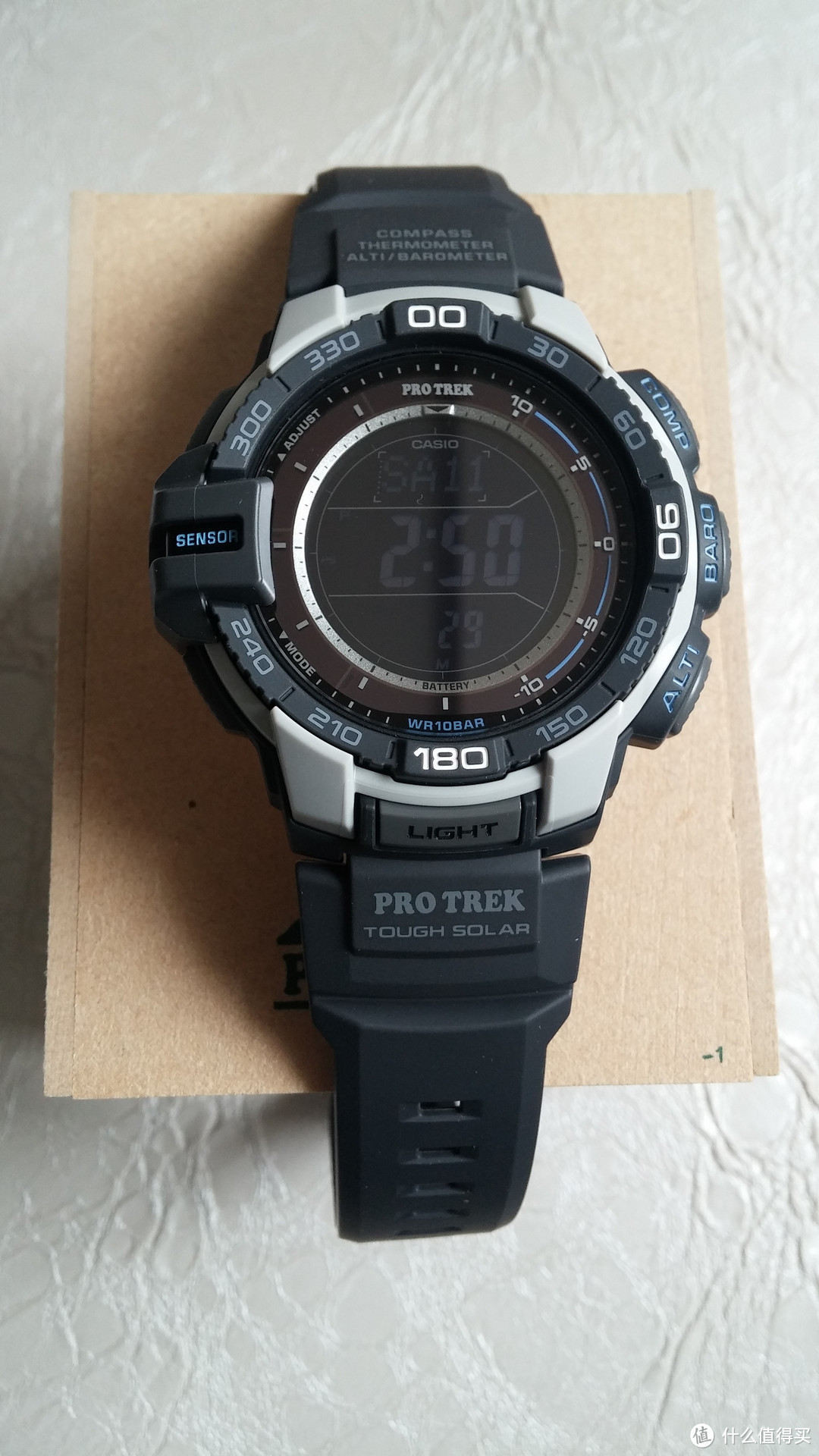 只买对的，不选贵的：Casio 卡西欧 PRG-270-7CR 男款登山表入手