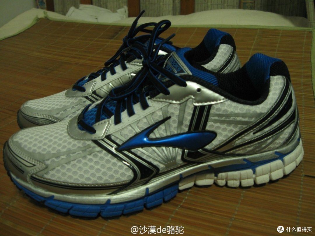 这是我两年前入手的brooks gts 14 避震效果特别好